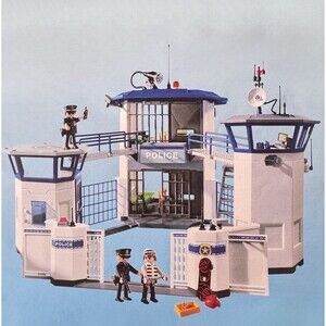 PLAYMOBIL Set # 9131 Police Station And Prison With Helipad 98% COMPLETE (Bx X)